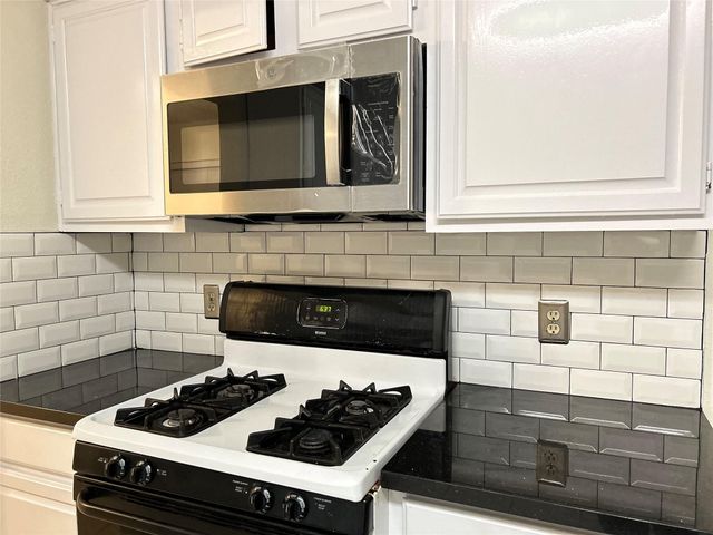 3106 Rimrock Drive, Missouri City, TX 77459