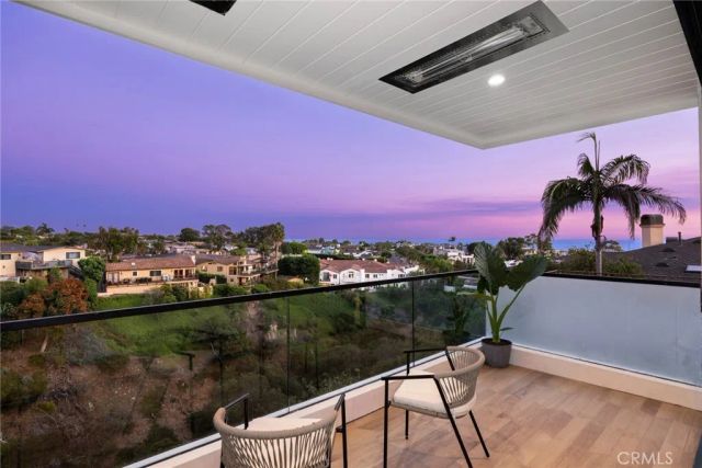 504 Hazel Drive, Corona Del Mar, CA 92625