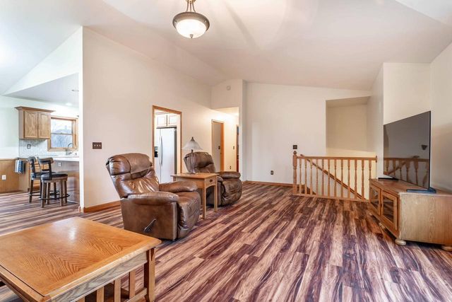 1207 Greenfield Avenue, Fergus Falls, MN 56537