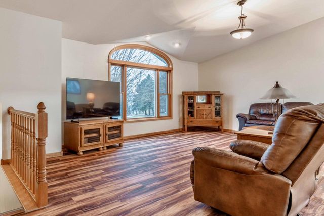 1207 Greenfield Avenue, Fergus Falls, MN 56537