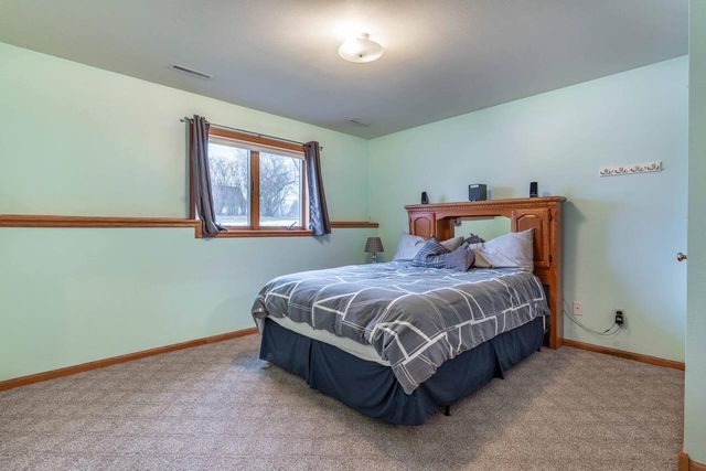 1207 Greenfield Avenue, Fergus Falls, MN 56537