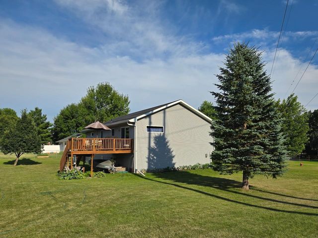 1207 Greenfield Avenue, Fergus Falls, MN 56537