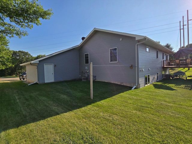 1207 Greenfield Avenue, Fergus Falls, MN 56537