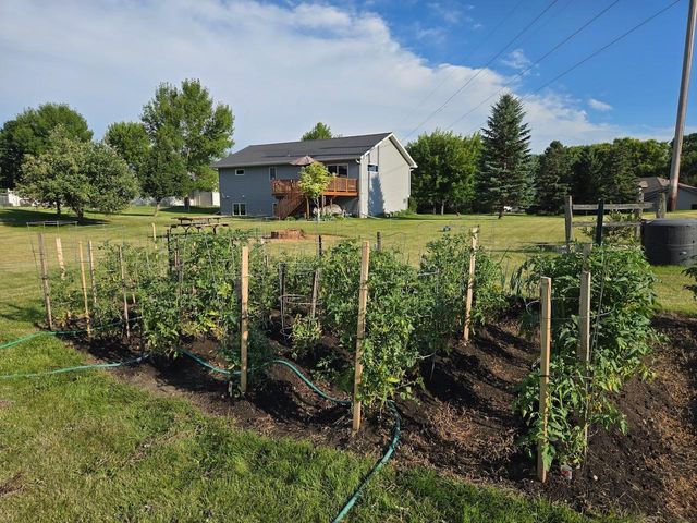 1207 Greenfield Avenue, Fergus Falls, MN 56537