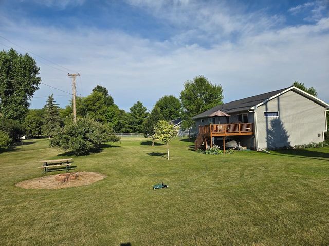 1207 Greenfield Avenue, Fergus Falls, MN 56537