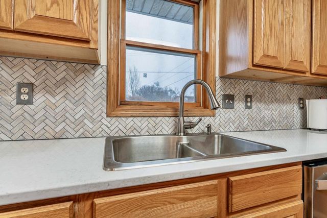 1207 Greenfield Avenue, Fergus Falls, MN 56537