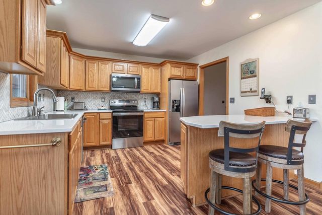 1207 Greenfield Avenue, Fergus Falls, MN 56537