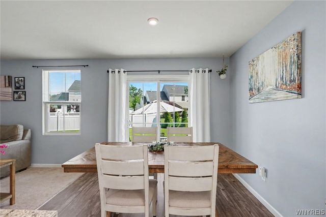 33 Allie Lane, Hamburg, NY 14075