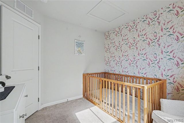 33 Allie Lane, Hamburg, NY 14075