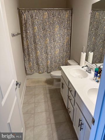 17227 BRANCHED OAK RD, Dumfries, VA 22026