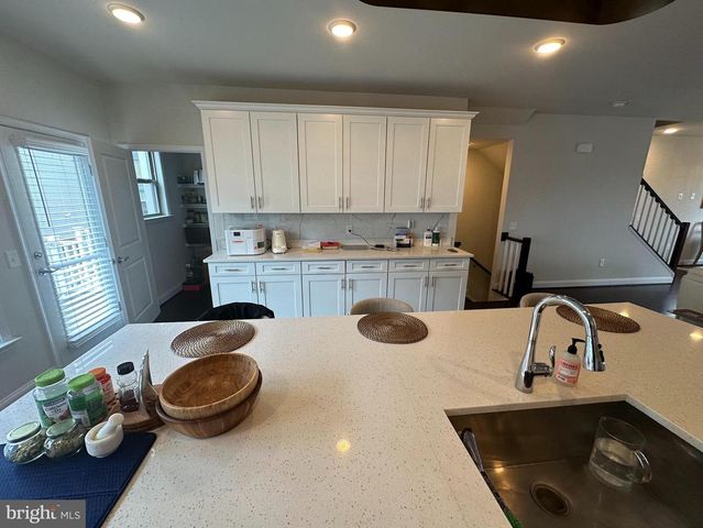 17227 BRANCHED OAK RD, Dumfries, VA 22026