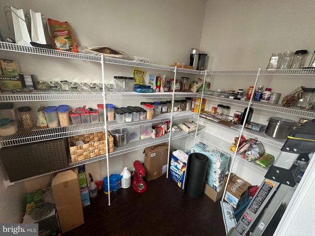 17227 BRANCHED OAK RD, Dumfries, VA 22026