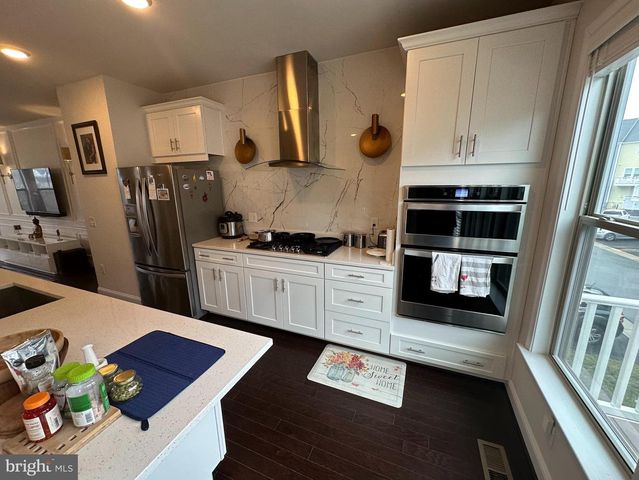 17227 BRANCHED OAK RD, Dumfries, VA 22026