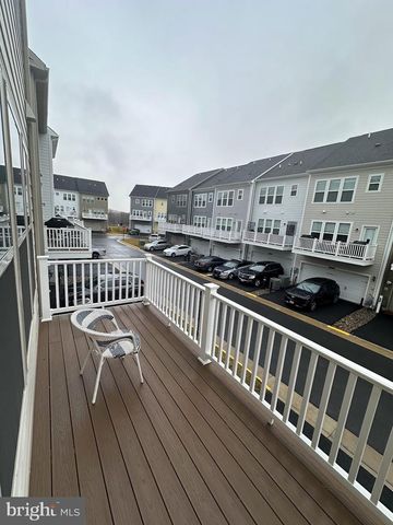 17227 BRANCHED OAK RD, Dumfries, VA 22026