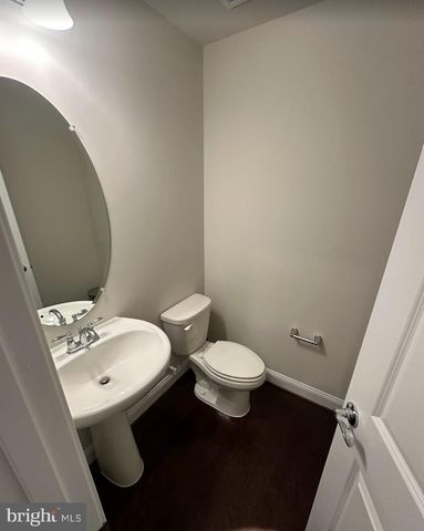17227 BRANCHED OAK RD, Dumfries, VA 22026