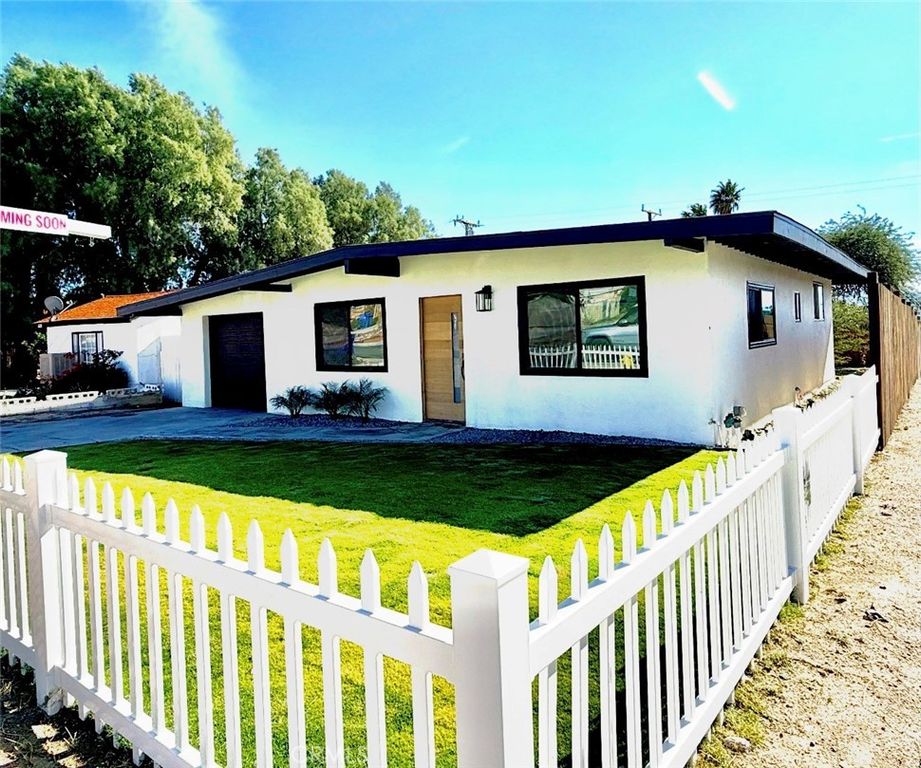 Image 1 of property listing at 66261 Buena Vista, Desert Hot Springs, CA 92240