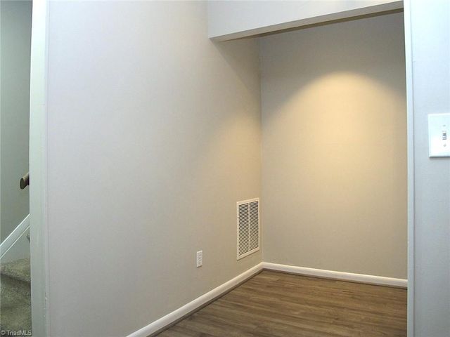 3830 Heathrow Drive 3830, Winston-salem, NC 27127