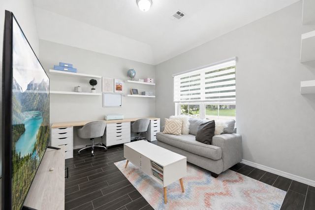 10819 Crestwood Point Circle, Cypress, TX 77433