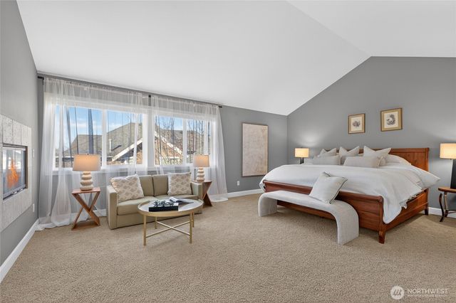 25902 NE 1st Place, Sammamish, WA 98074