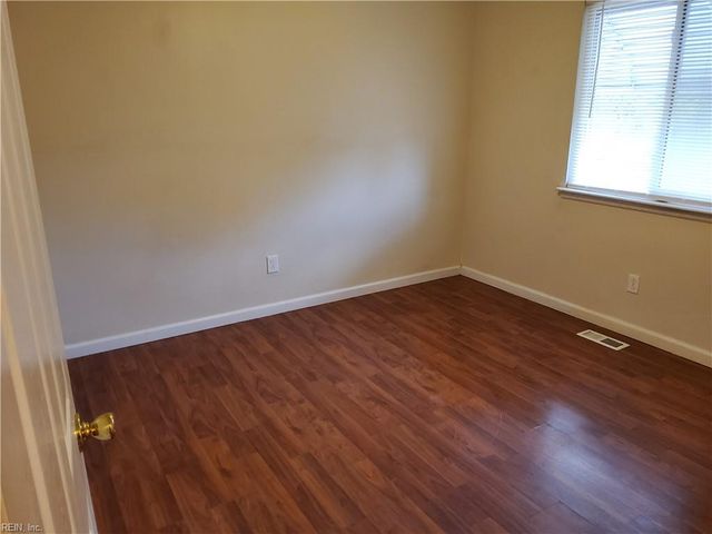 3624 Windmill DR, Virginia Beach, VA 23453