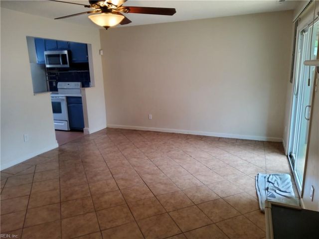 3624 Windmill DR, Virginia Beach, VA 23453