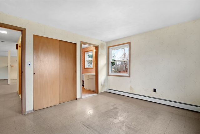 12 Dix Rd, Brockton, MA 02302