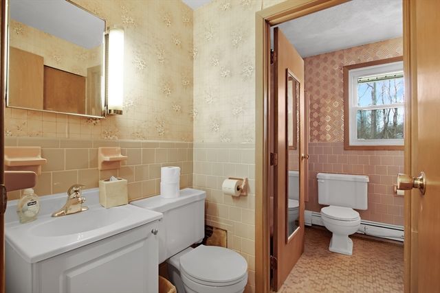 12 Dix Rd, Brockton, MA 02302