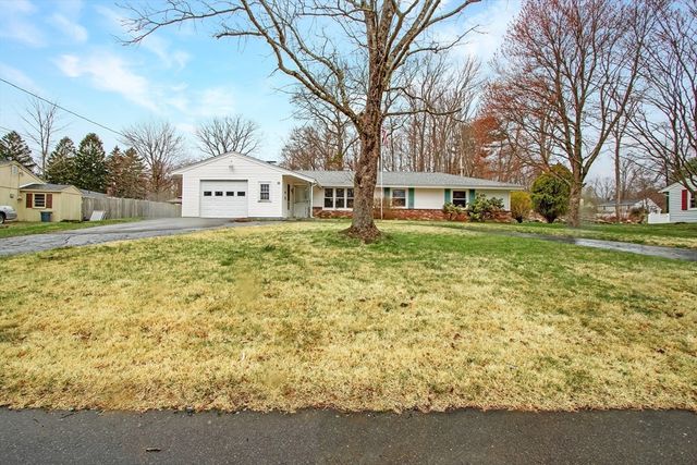 12 Dix Rd, Brockton, MA 02302