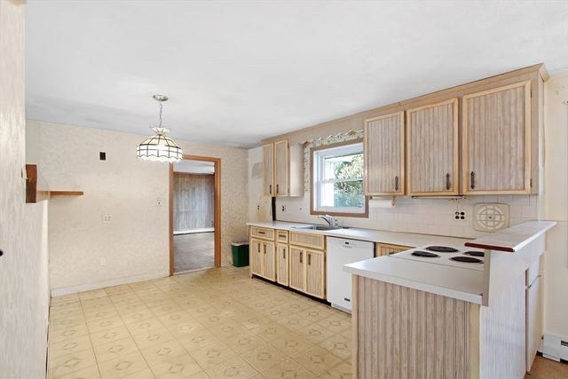 12 Dix Rd, Brockton, MA 02302