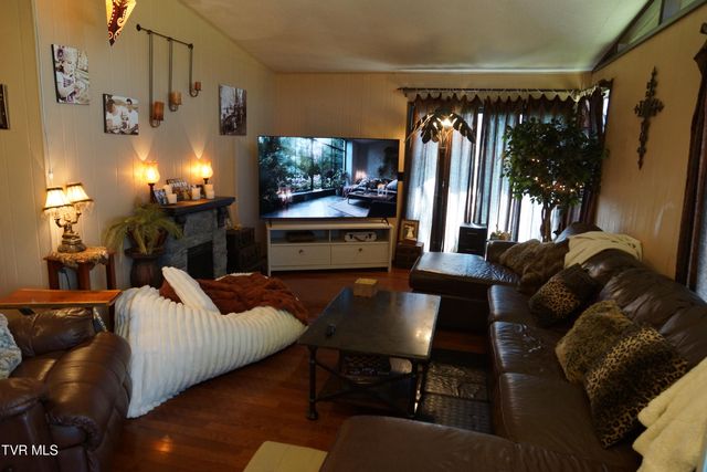 1569 Rock Springs Road, Kingsport, TN 37664