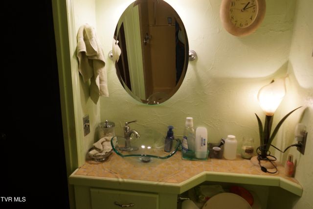 1569 Rock Springs Road, Kingsport, TN 37664