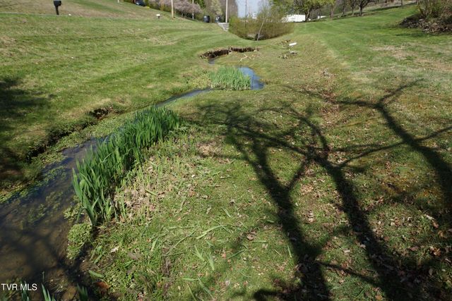 1569 Rock Springs Road, Kingsport, TN 37664