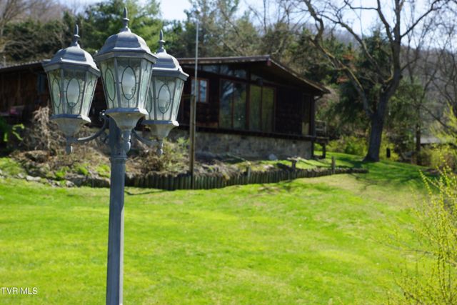 1569 Rock Springs Road, Kingsport, TN 37664