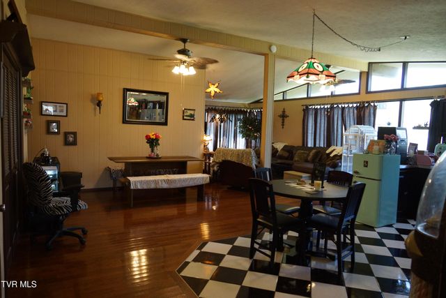 1569 Rock Springs Road, Kingsport, TN 37664