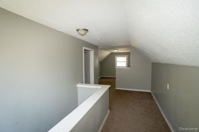 9637 Auburn Street, Detroit, MI 48228