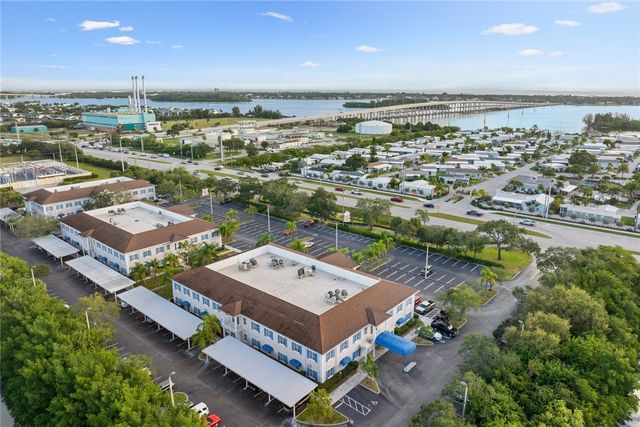 1515 Indian River Boulevard A210, Vero Beach, FL 32960