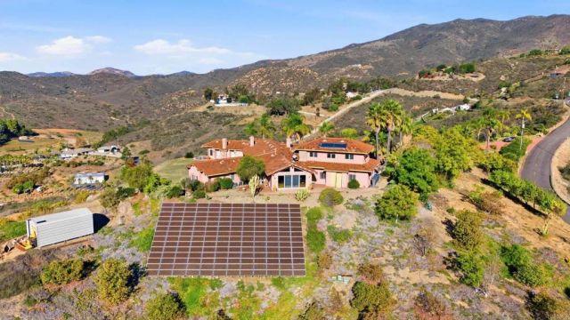 3592 Alta Loma Drive, Jamul, CA 91935