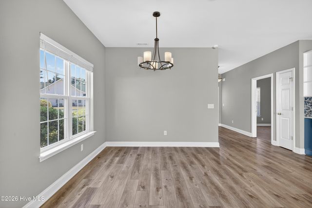 1521 Honeybee Lane, Wilmington, NC 28412