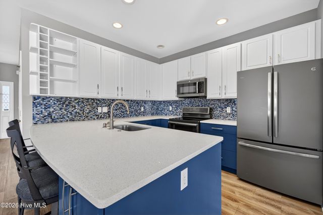 1521 Honeybee Lane, Wilmington, NC 28412