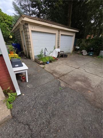 45 Carrington Avenue, Providence, RI 02906
