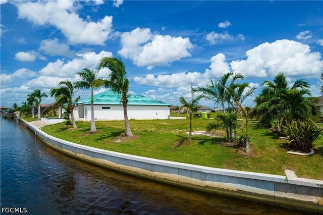 1414 NW 37th PL, Cape Coral, FL 33993