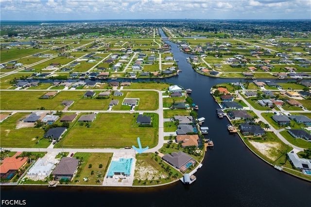 1414 NW 37th PL, Cape Coral, FL 33993