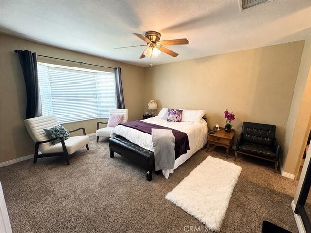6691 Orangewood, Highland, CA 92346