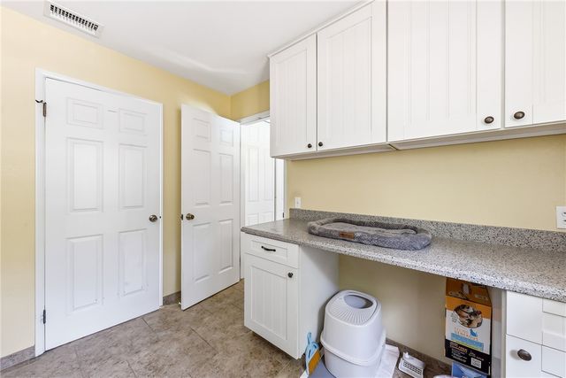 6691 Orangewood, Highland, CA 92346