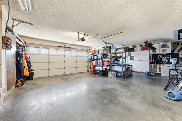 6691 Orangewood, Highland, CA 92346