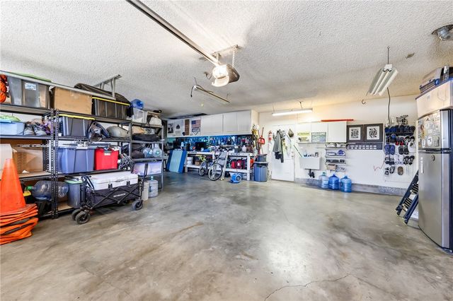 6691 Orangewood, Highland, CA 92346