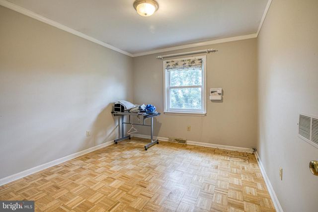 873 BLUE JAY RD, Harrisburg, PA 17111
