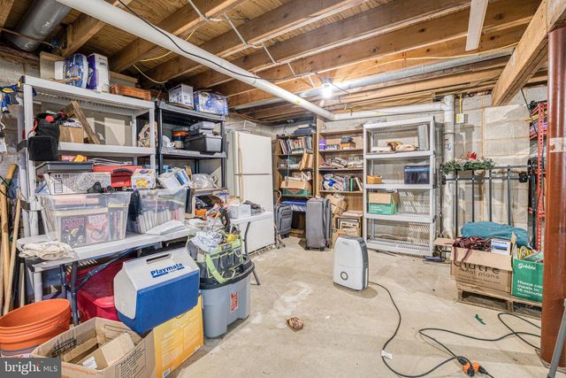 873 BLUE JAY RD, Harrisburg, PA 17111