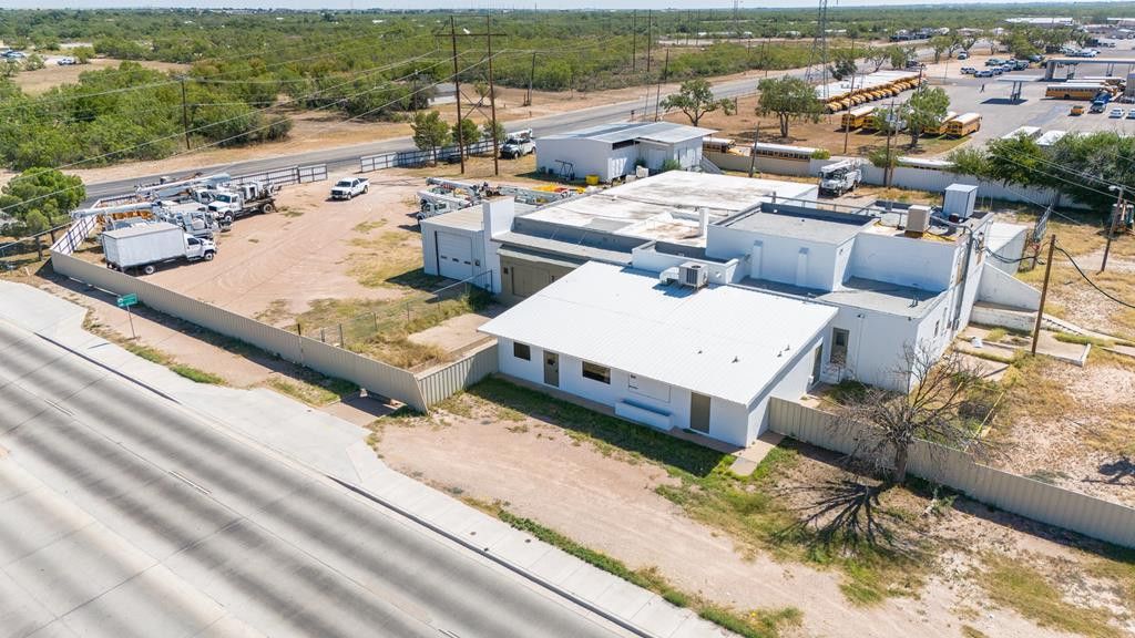Image 25 of property listing at 620 S Bell Street, San Angelo, TX 76903