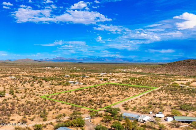 7920 S Worden Road, Tucson, AZ 85735